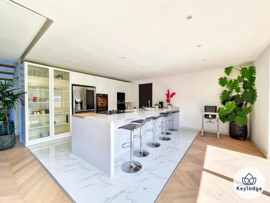 F7 - Villa Casa del Amor, classée 3 étoiles - 170m2 - avec piscine et jacuzzi - Saint-Joseph photo 4