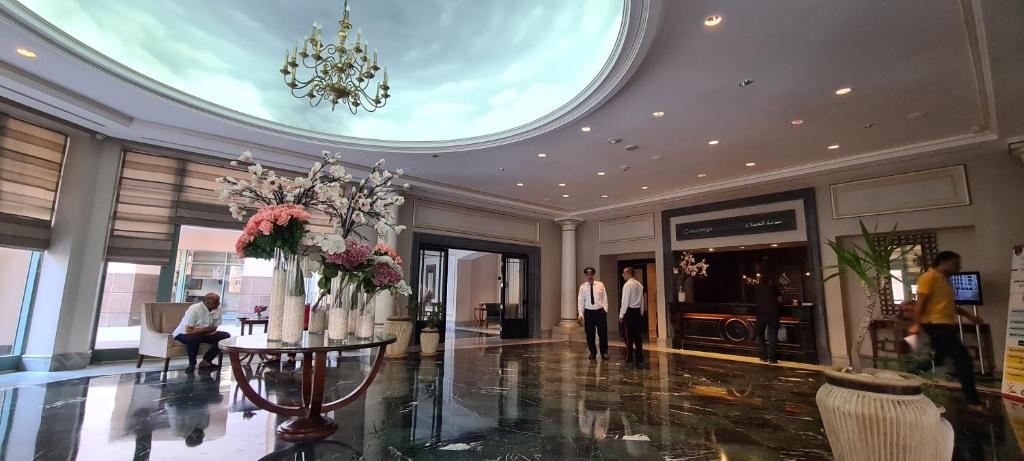 Grand Plaza Luxury Hotel Apartment at San Stefano Elevate Your Stay with Four Seasons Benefits photo 1