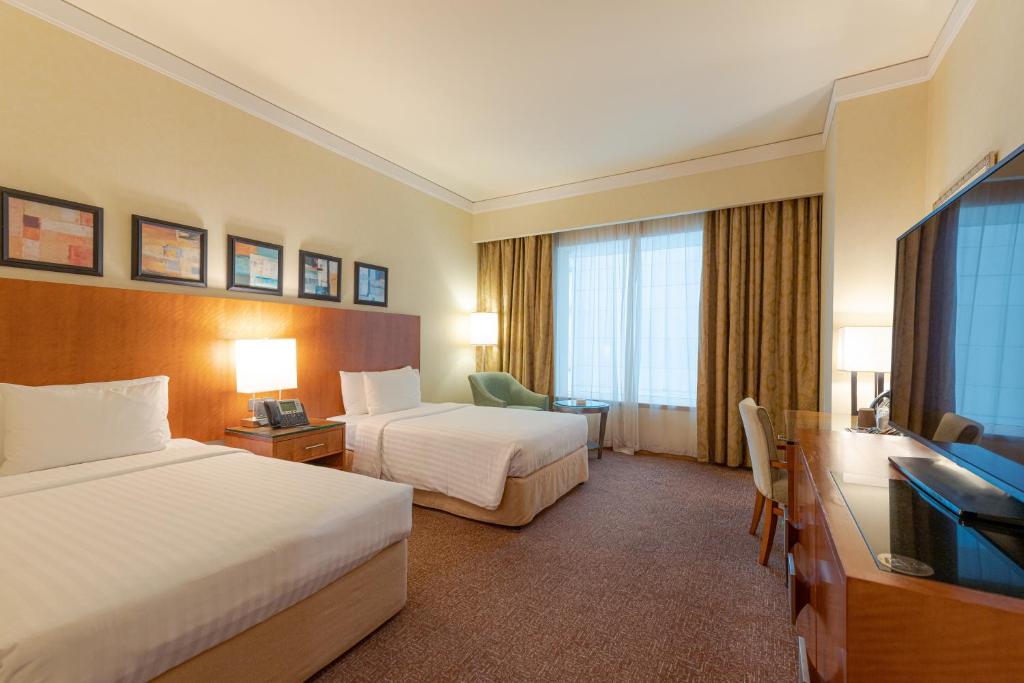 Courtyard By Marriott Kuwait City photo 2
