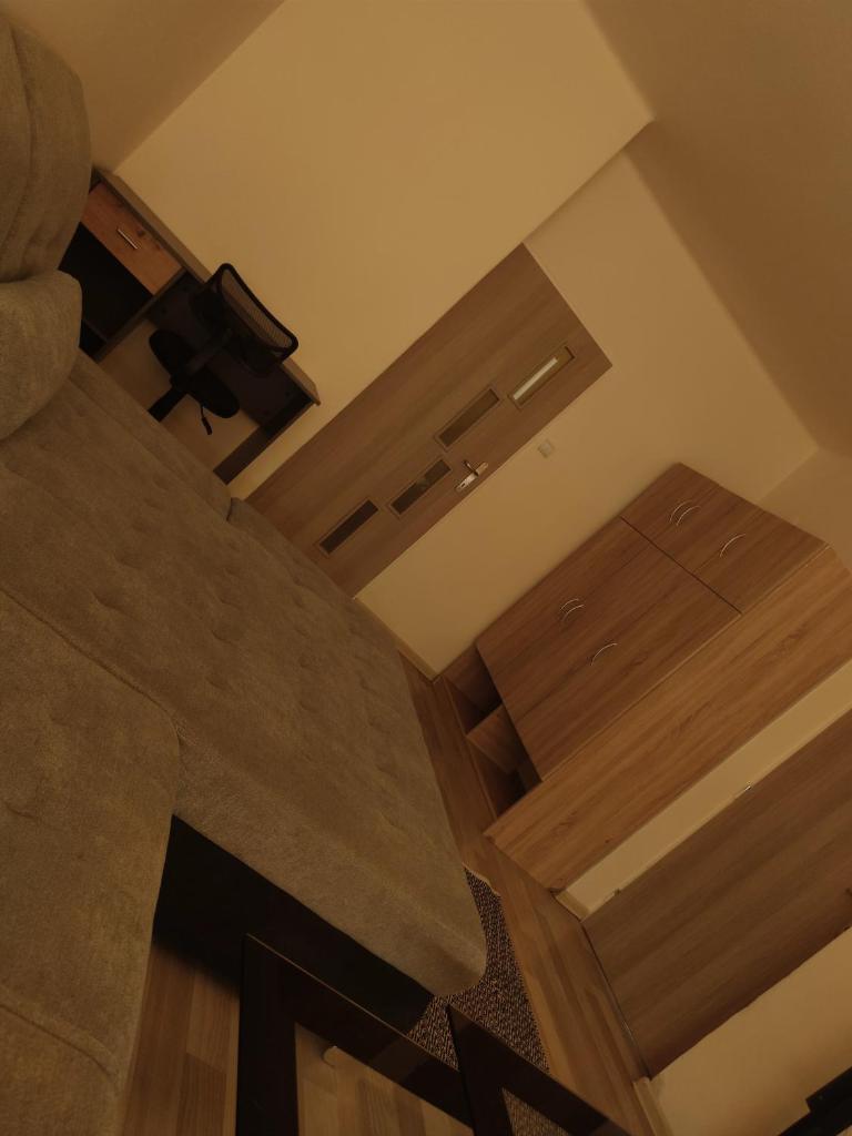 Apartmán v tichej časti blízko centra Levice photo 3
