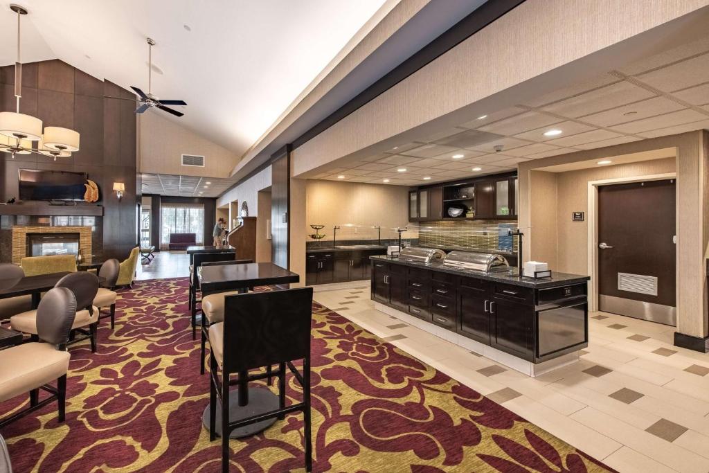 Homewood Suites by Hilton Oxnard/Camarillo photo 4