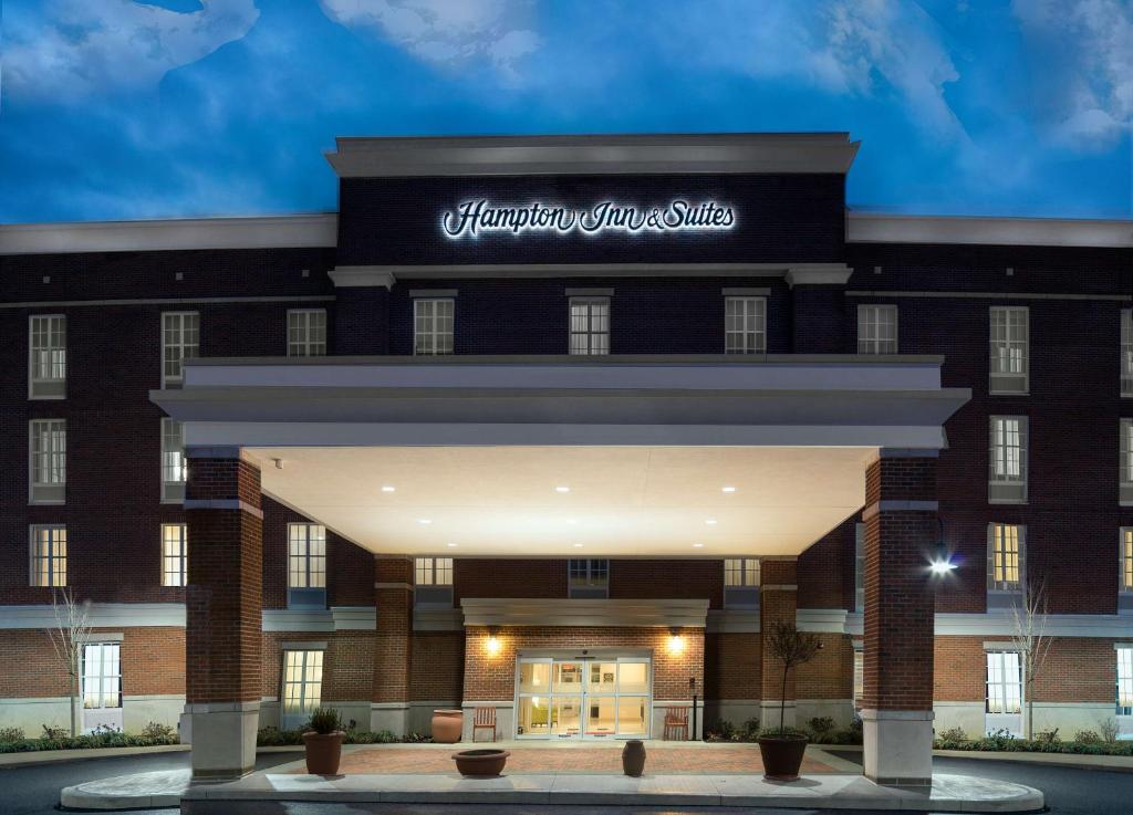 Hampton Inn & Suites New Albany Columbus image