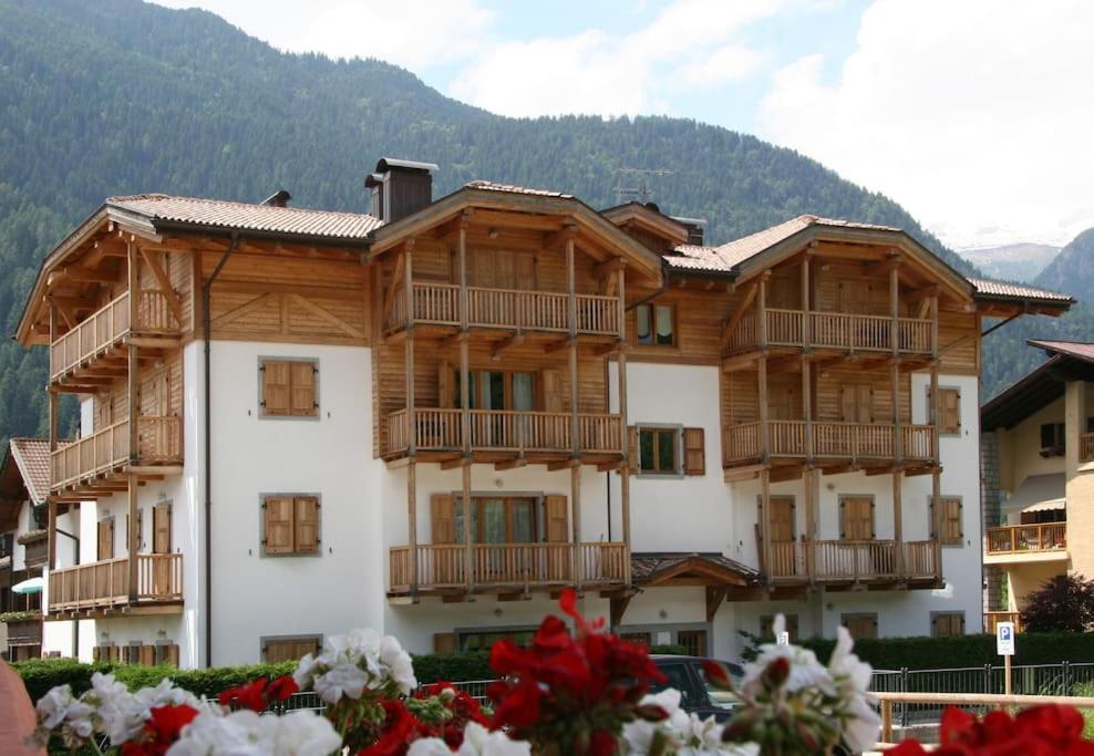 Lovely apt in Pinzolo Val Rendena 6 photo 2