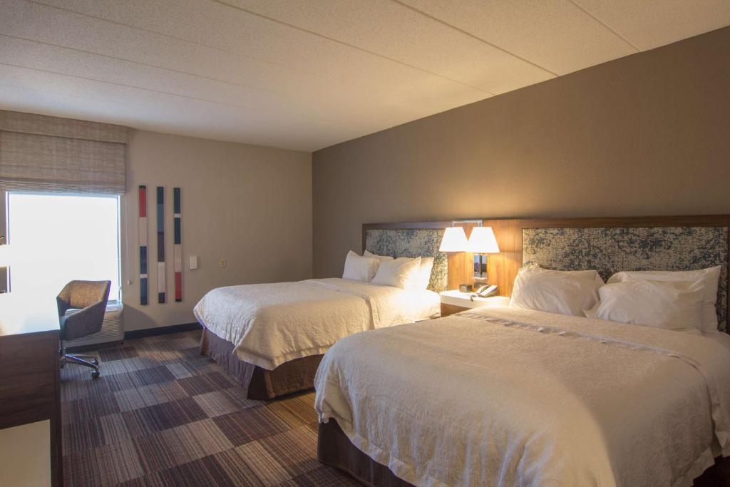 HAMPTON INN  MEDINA OH Room Type - Room with Two Queen Beds - Non-Smoking