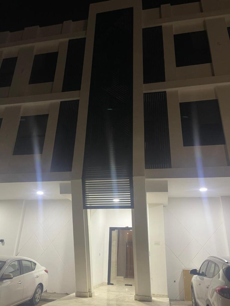 One Bedroom Al Hail DT photo 2