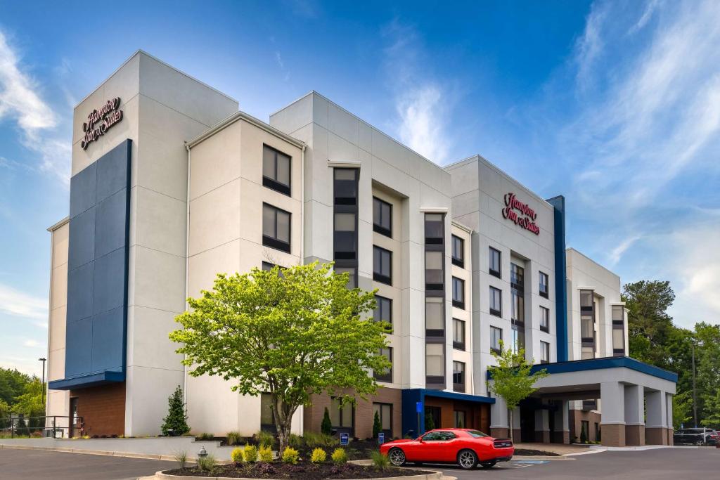 Hampton Inn & Suites Alpharetta Roswell photo 1