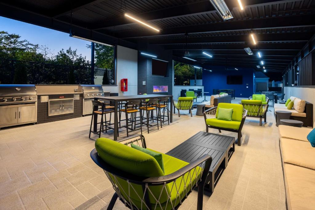 Hampton Inn & Suites Alpharetta Roswell photo 4