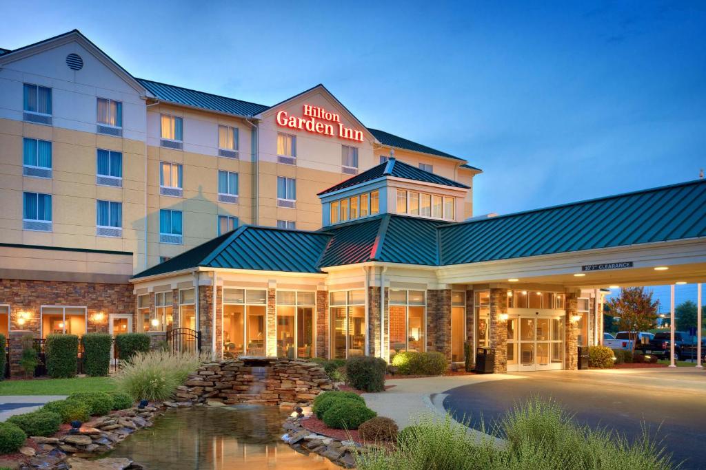 Hilton Garden Inn Clarksville photo 3