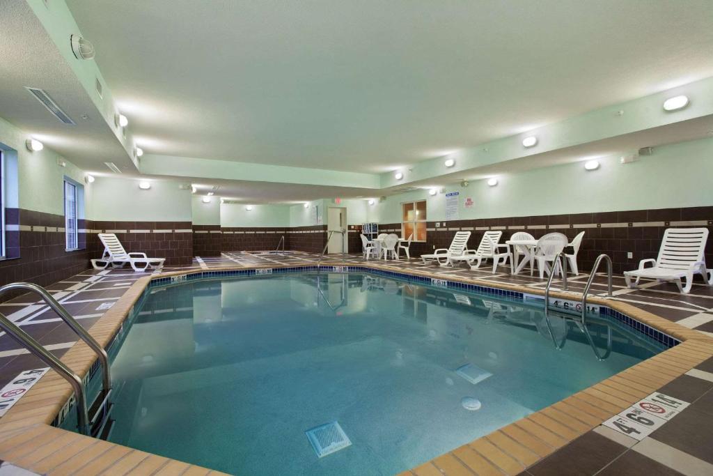 Homewood Suites Saint Cloud photo 3