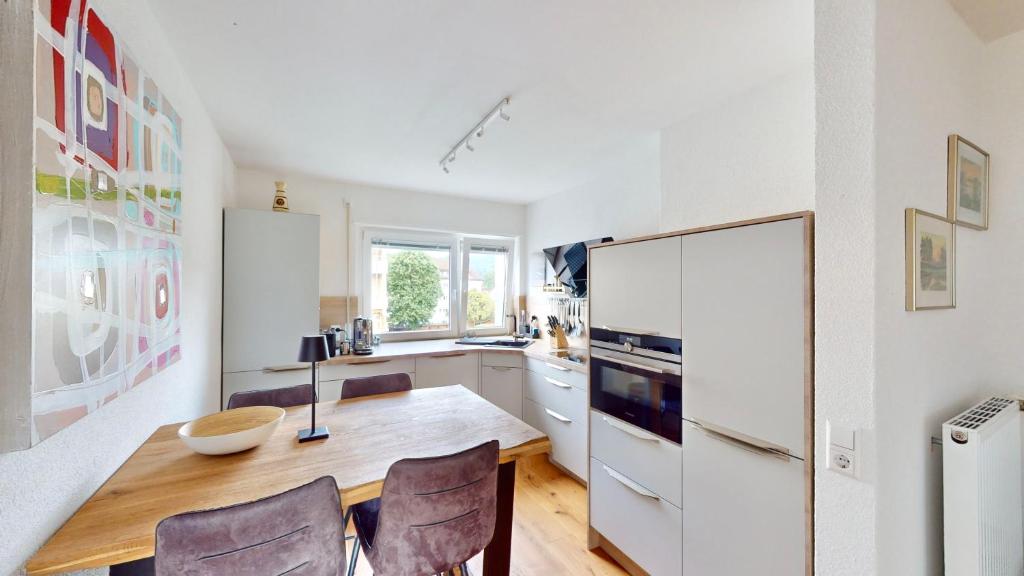 Schöne Ferienwohnung mit guter Anbindung, sehr guter Ausstattung und kostenloses WLAN photo 3