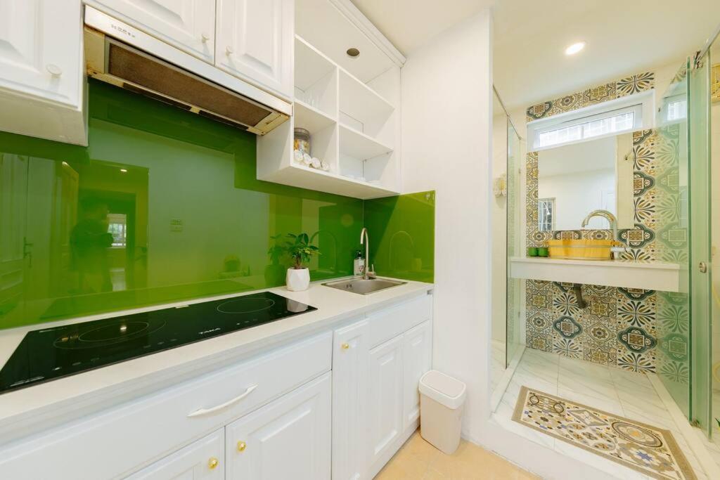 Soft bed, large space, comfortable, central