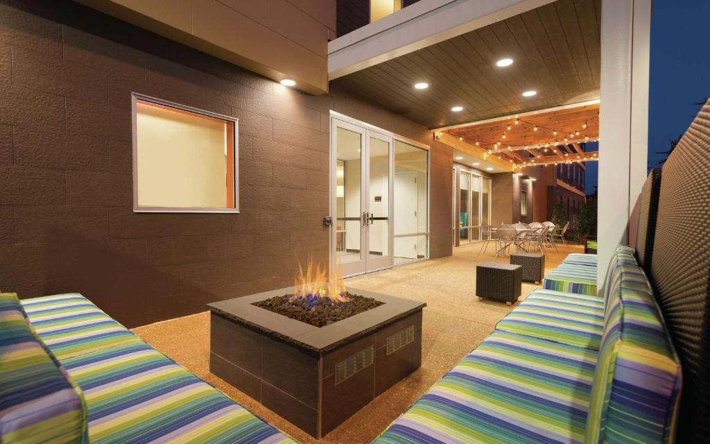 Home2 Suites St. Louis / Forest Park photo 2