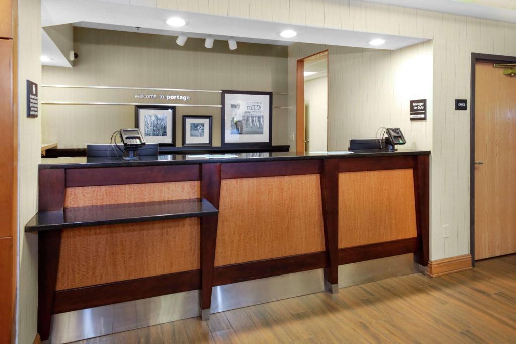 Hampton Inn Portage photo 3
