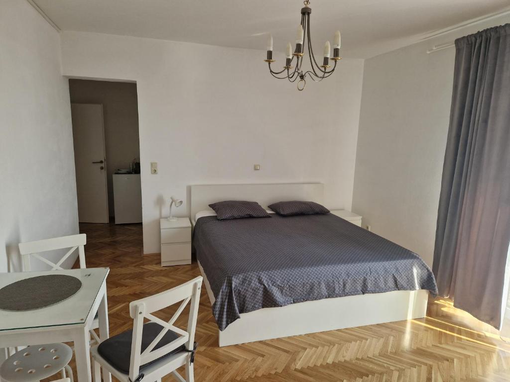 Vila Lidus photo 3