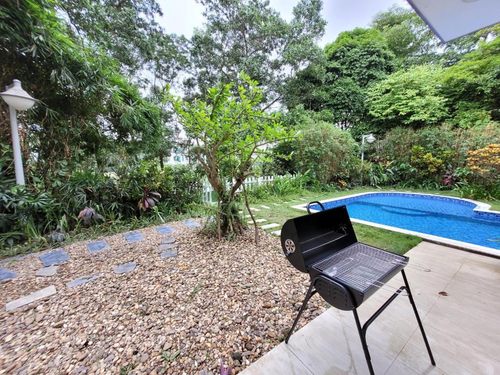 Flamingo Đại Lải - Bạch Yến T111