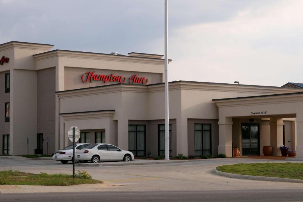 Hampton Inn Mountain Home image
