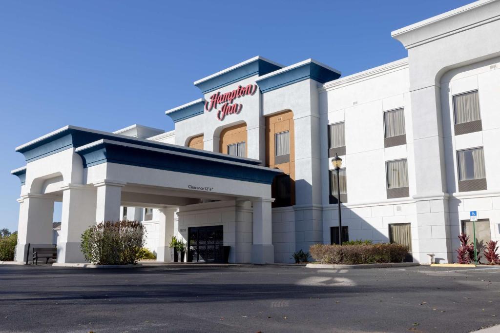 Hampton Inn Dade City - Zephyrhills image