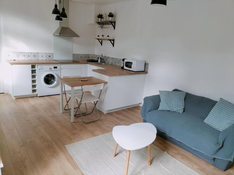 Maison individuelle avec extérieur photo 3