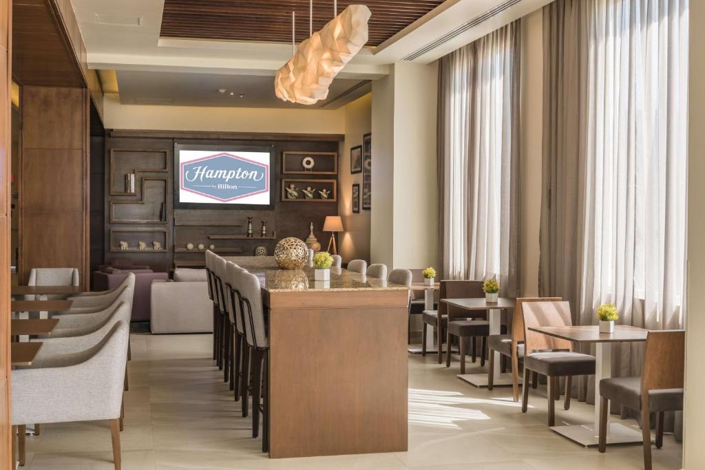 Hampton Inn & Suites by Hilton Salamanca Bajio photo 3
