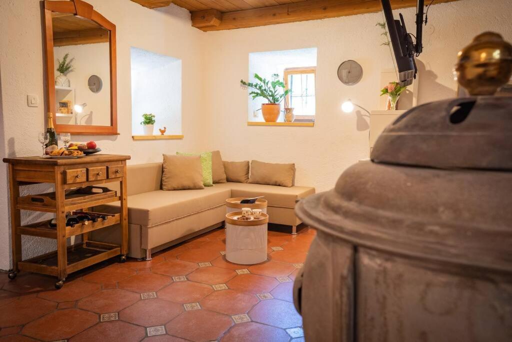 Studio Apartment Pr' Mirotu photo 4