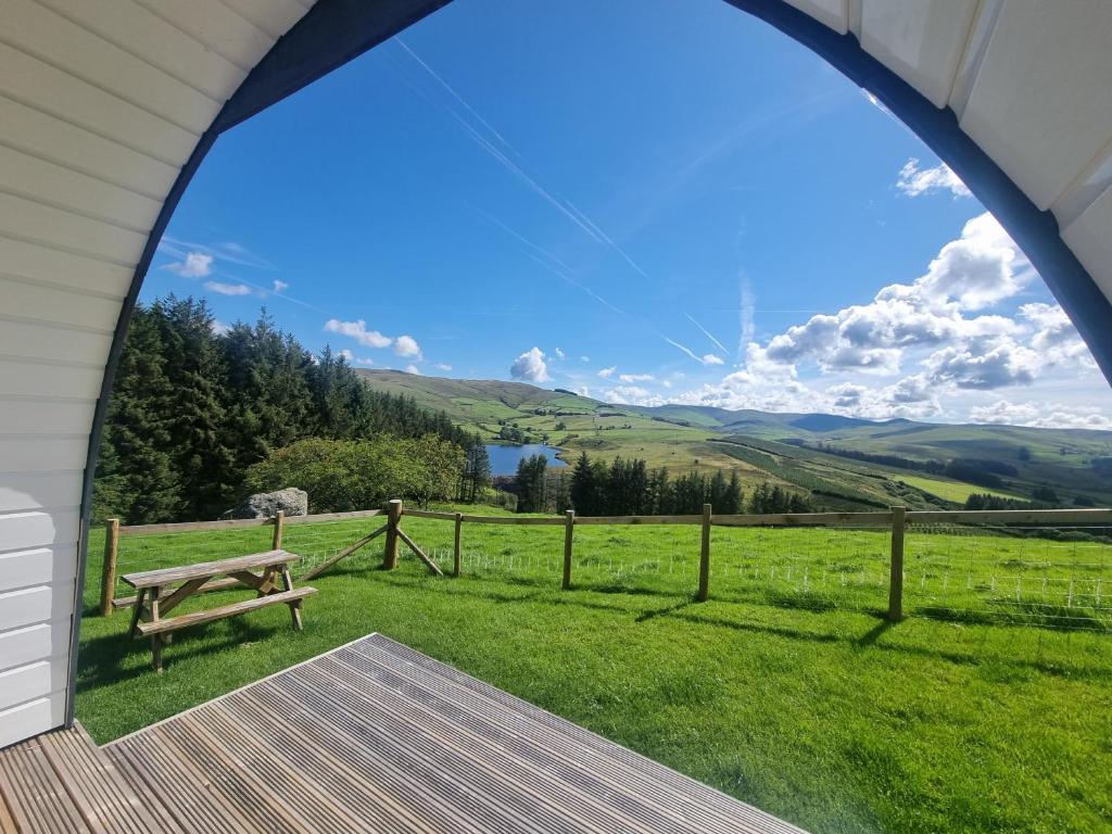 Forester's Retreat Glamping - Dinas View