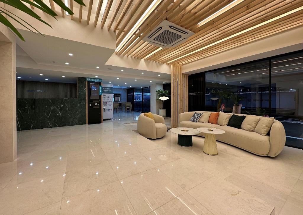 Browndot Hotel Jeonju Ajung photo 3