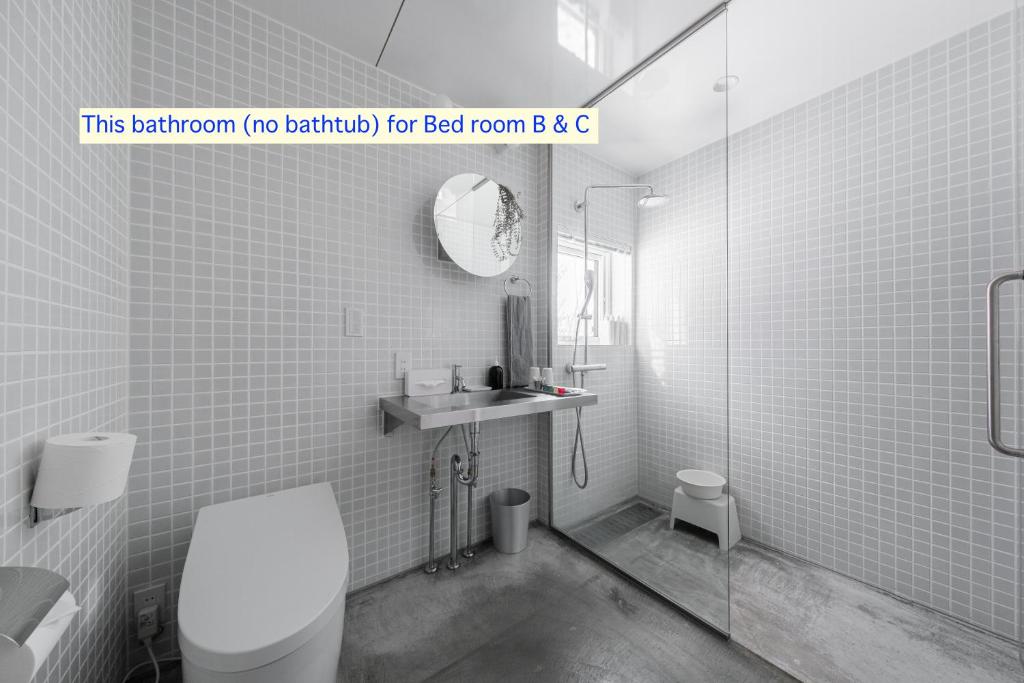 6ty6 Vacation Home photo 2