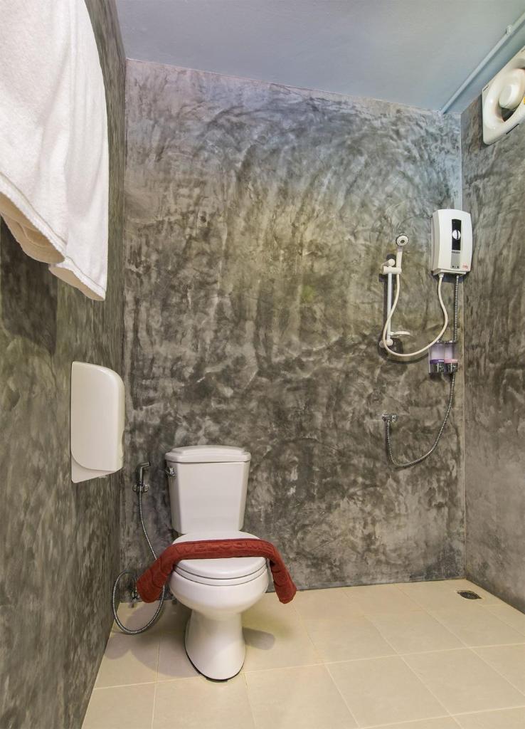 Amity Poshtel photo 2