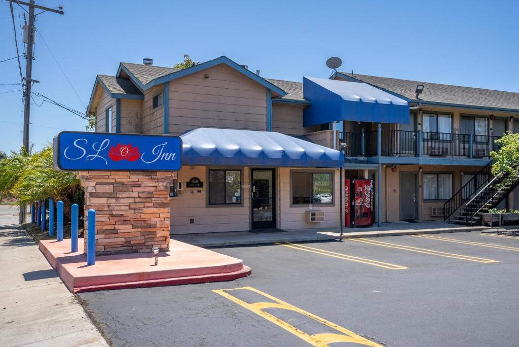 Downtown SLO Inn - San Luis Obispo image