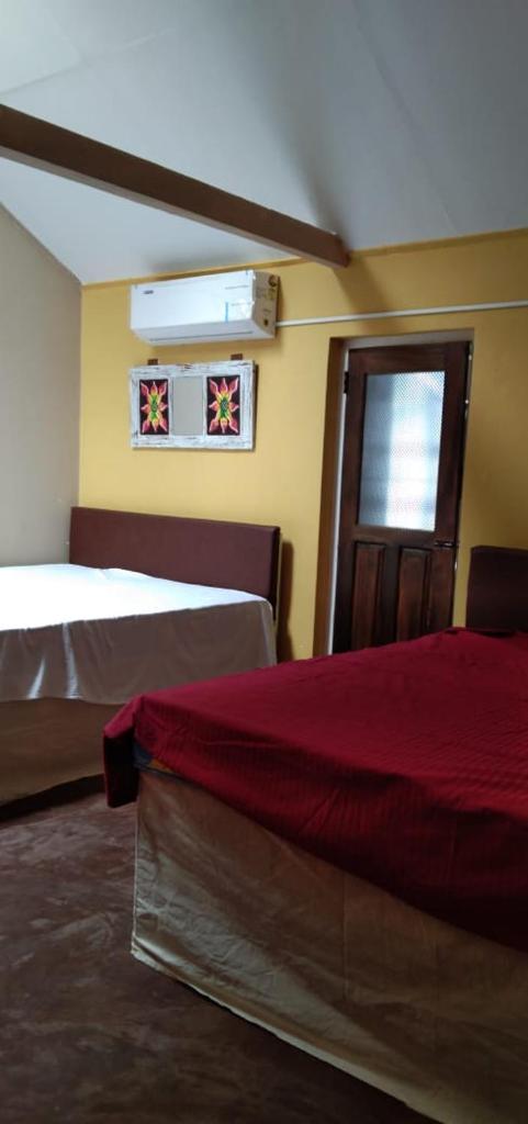 Anoma Gedara photo 1