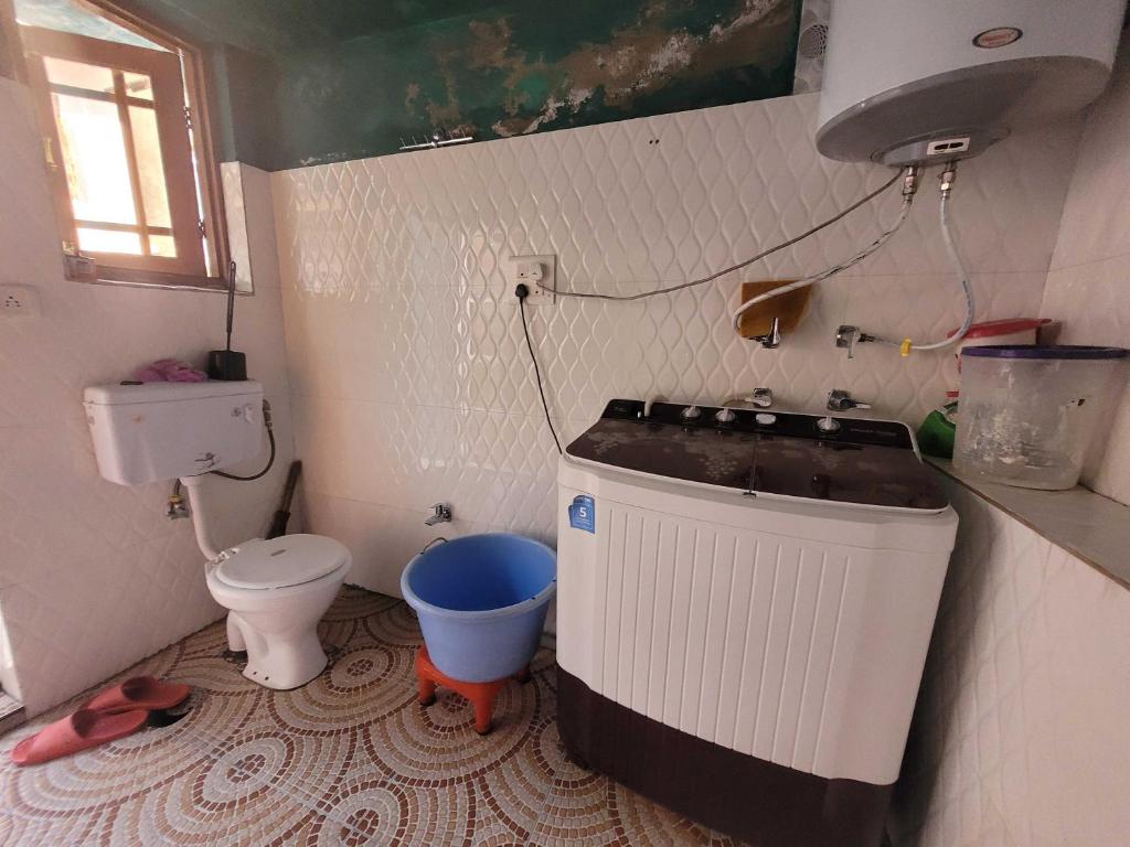OYO Home Haseena Homestay photo 3