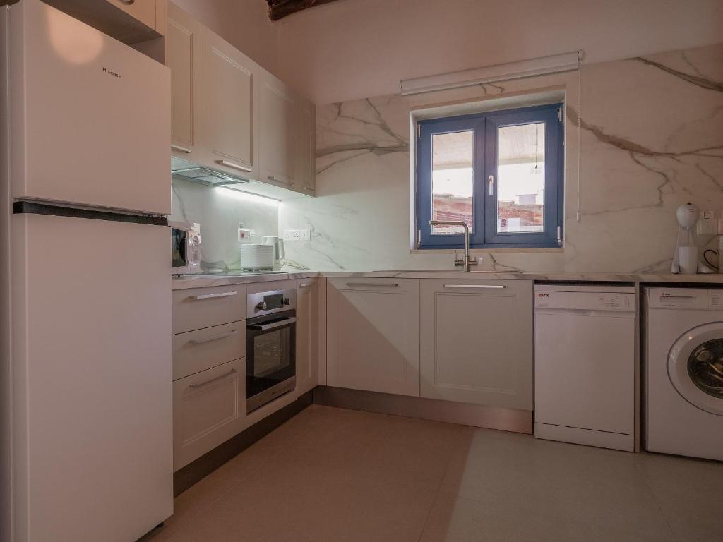 Phaedrus Living: Peristerona Traditional House photo 1