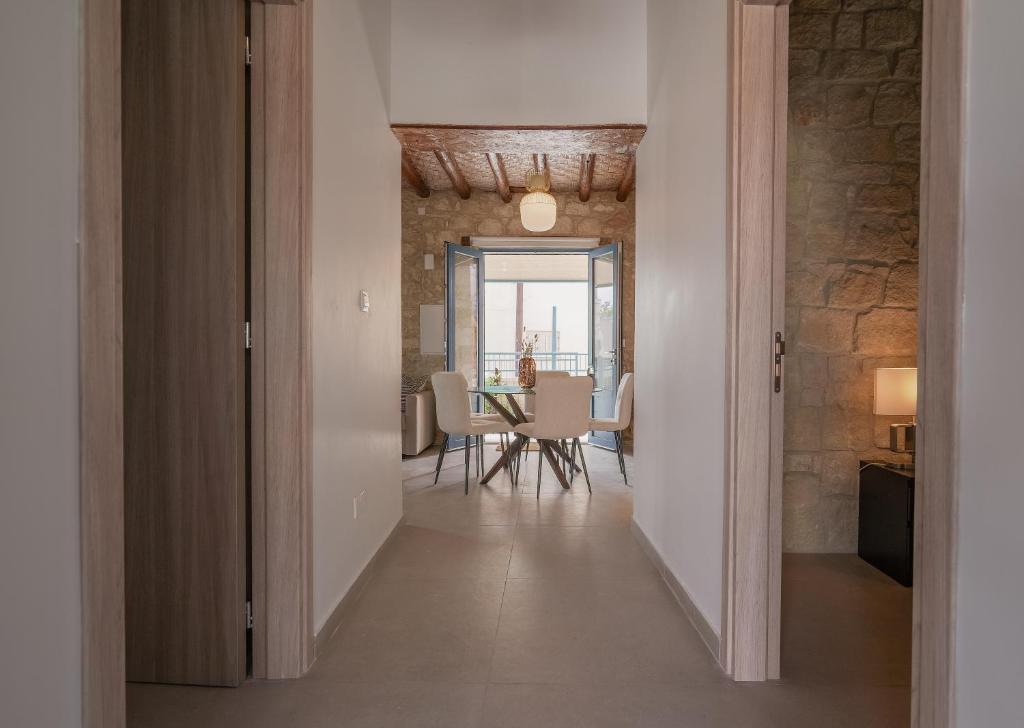 Phaedrus Living: Peristerona Traditional House photo 4
