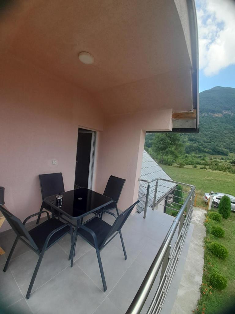 Breti's GuestHouse photo 3