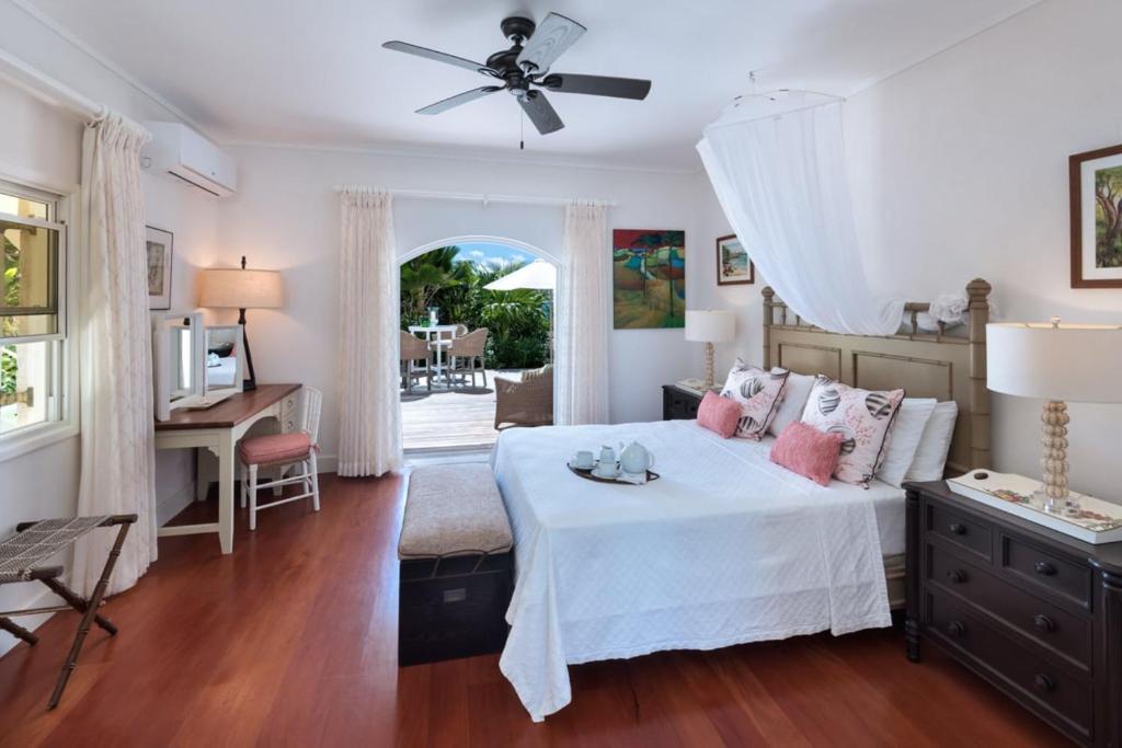 Hectors House Blue Sky Luxury photo 1