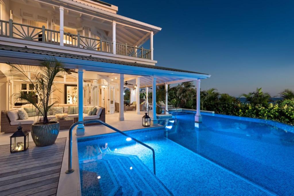 Hectors House Blue Sky Luxury photo 4