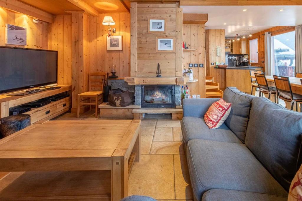 Chalet Clearmount with Spa photo 2