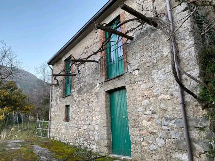 San leone. Secluded barn photo 1