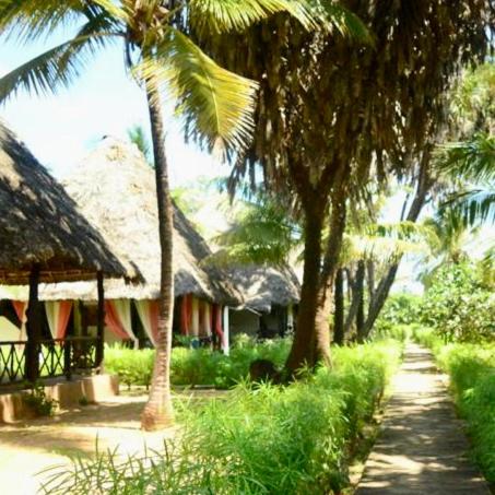 Private cottages @ Karibuni Villas