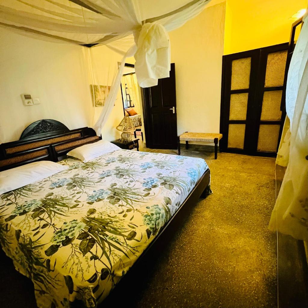 Private cottages @ Karibuni Villas photo 1