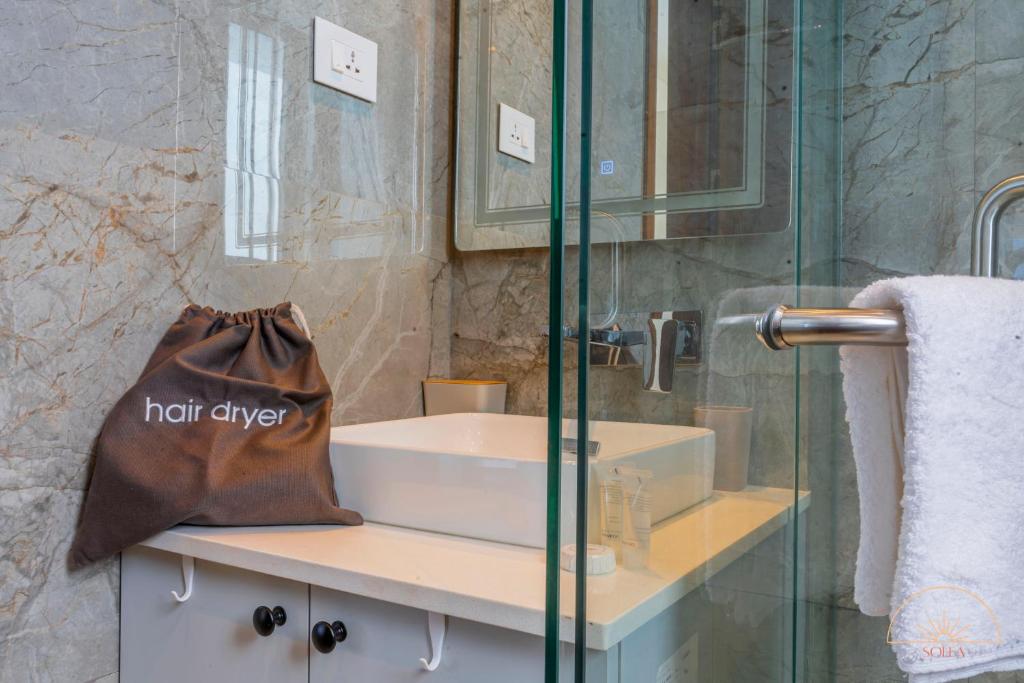 SOLEA - Super central, comfortable and modern apartment photo 2