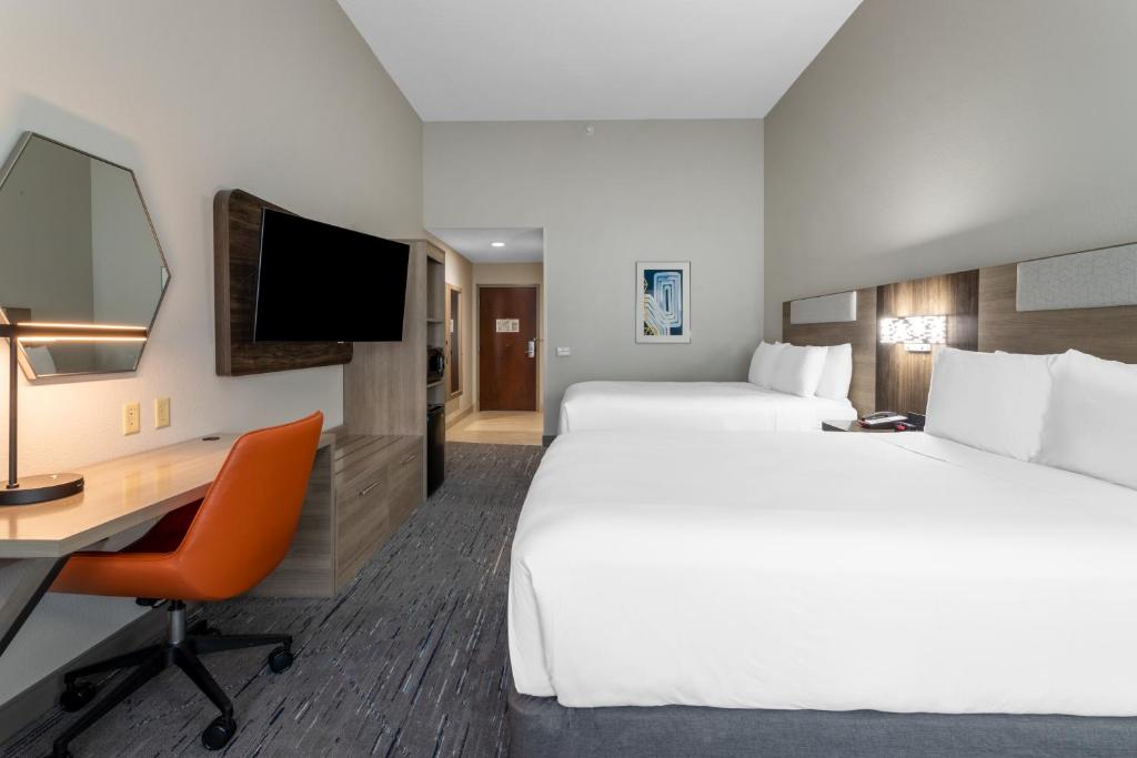 Holiday Inn Express Crystal River, an IHG Hotel photo 1