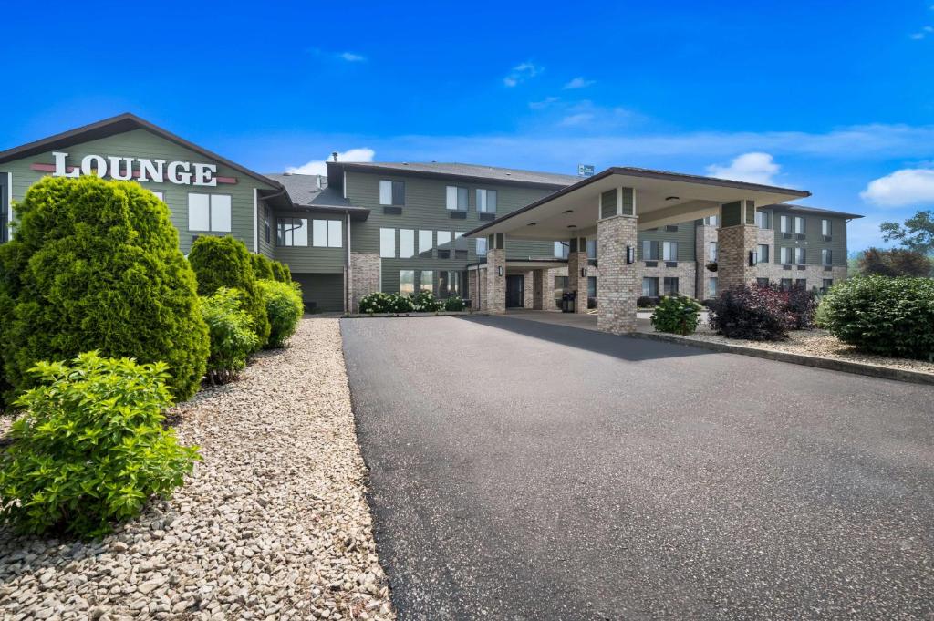 Best Western Park Oasis Inn image