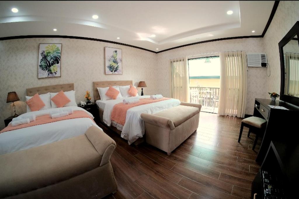 Luisita Central Park Hotel - Tap to explore photos