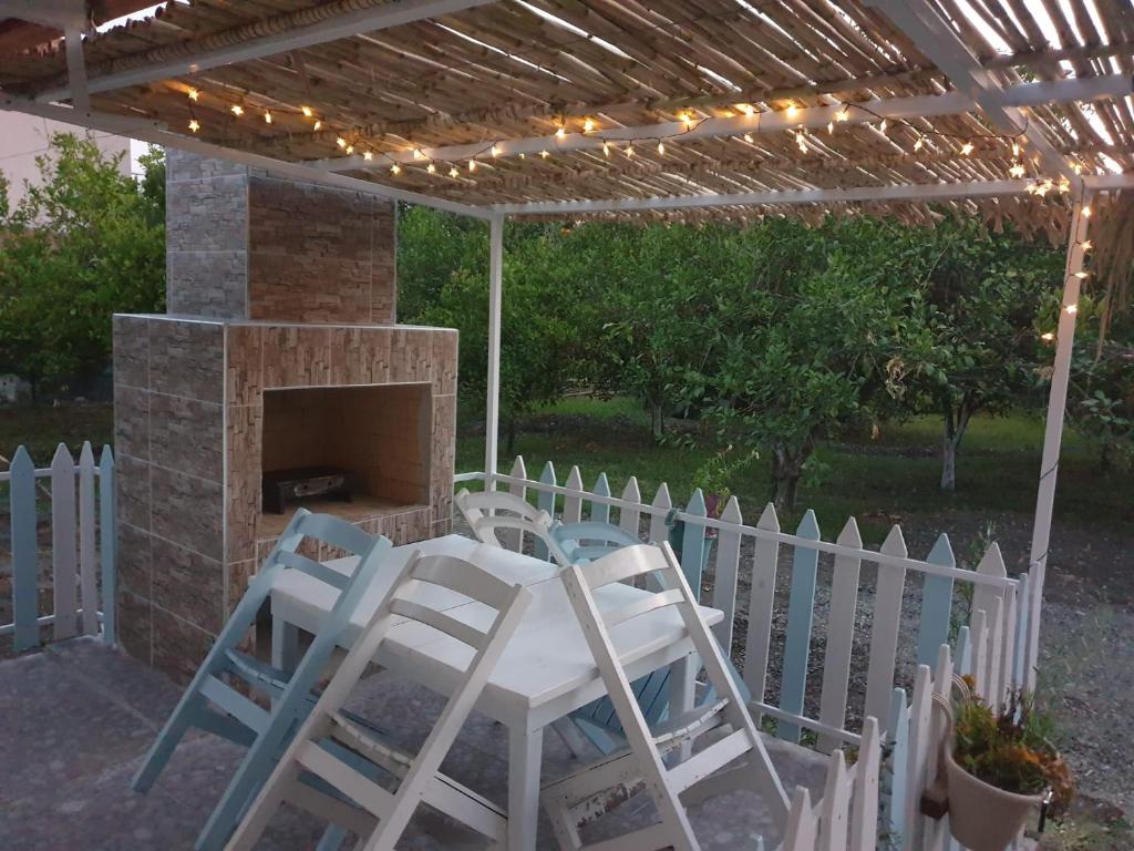 Mert Village house photo 3