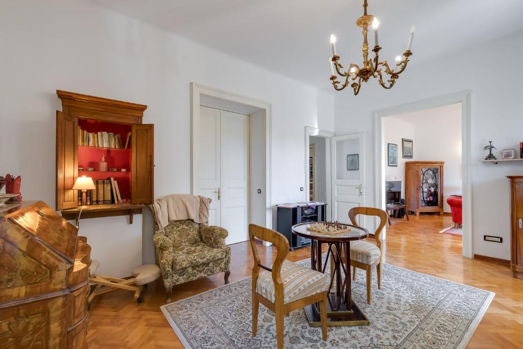 City Apartment With Garden - Happy Rentals photo 3