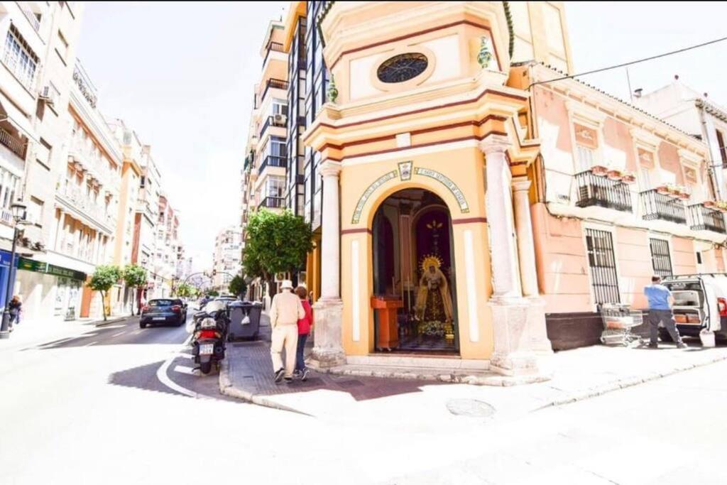 Beautiful Apartment Málaga Center - Tap to explore photos
