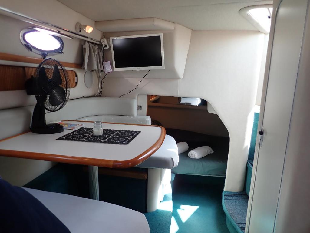 yacht vedette Arlequin photo 2