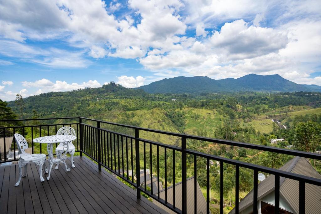 Waterfall Villa by Opulence photo 2