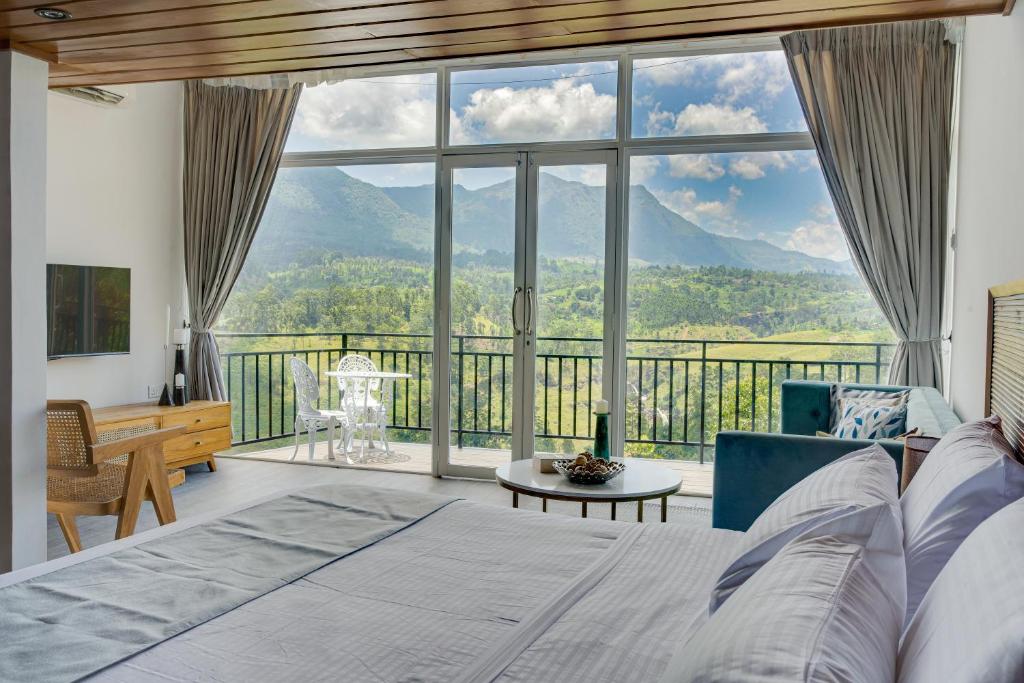 Waterfall Villa by Opulence photo 3